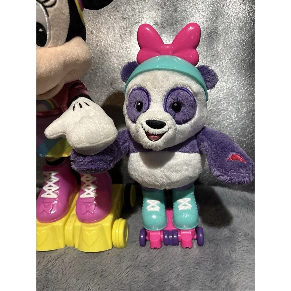 Disney Jr Roller Skating Party Minnie Mouse Interactive Sings Skates & Lights Up